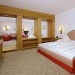 Hotel Ulli 4*