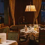 Ulli Hotel