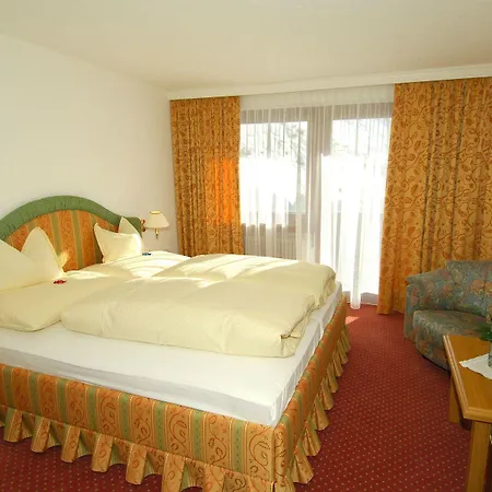 Ulli Hotel 4*