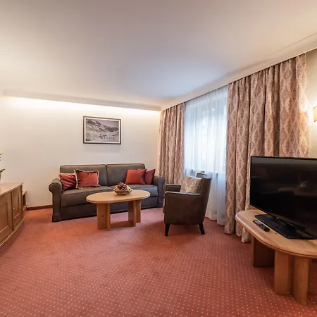 Ulli 4* Zürs