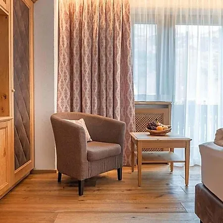 Ulli 4* Zürs