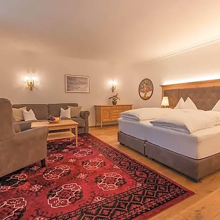 Ulli 4*