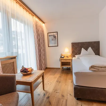 Ulli Hotel Zürs