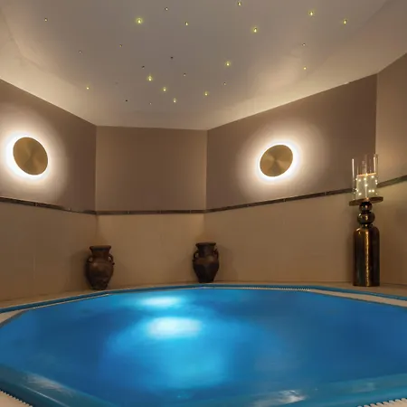 Ulli Hotel Zürs